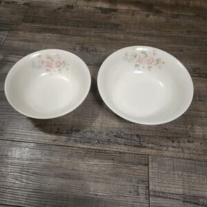 Vintage Pfaltzgraff Tea Rose Serving bowls Vegetable and smaller one U